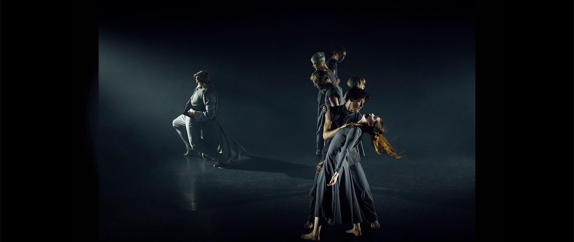 Ballet d�J�rri Presents - Witches